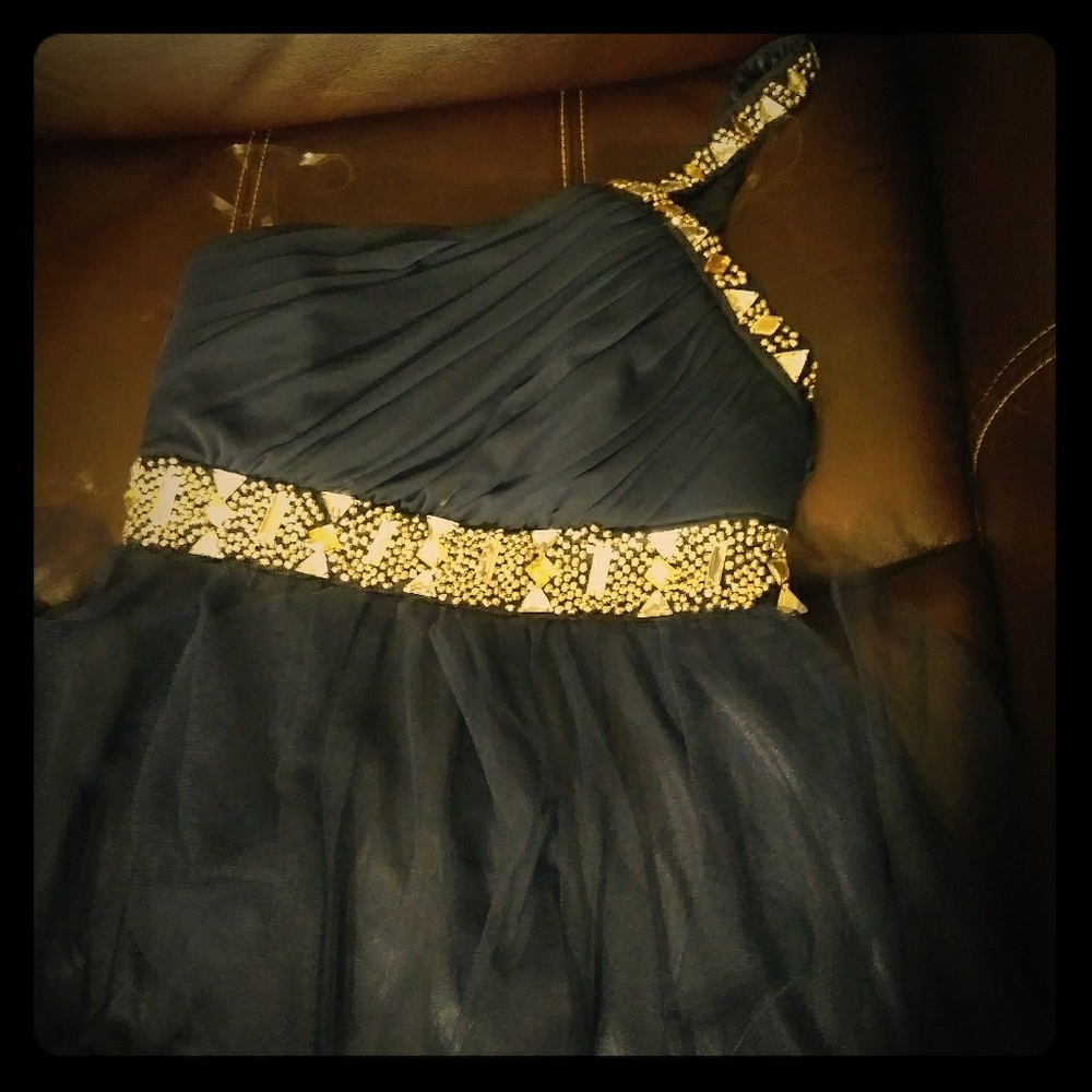 Party dress size 5